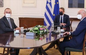وزير خارجية تركيا يعلن التوصل لتوافق مع اليونان حول عدة قضايا 