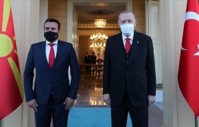 إجتماع مغلق بين أردوغان و'رئيس وزراء شمال مقدونيا' في إسطنبول
