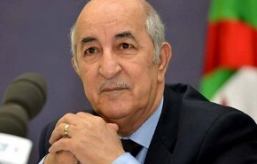 الرئيس الجزائري يشرع غدا بمشاورات سياسية لتشكيل الحكومة