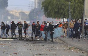 تونس.. تجدّد الاحتجاجات الليلية غربي العاصمة إثر وفاة شاب