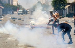 احتدام المواجهات بين الأمن التونسي ومحتجين