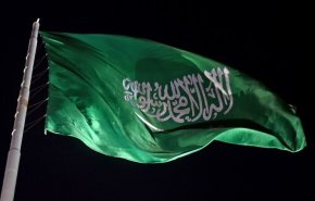 مقال سعودي عن إجازة الاسلام لمواعدة ومغازلة النساء يثير غضبا عارما