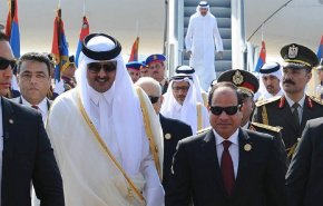 شاهد..الخارجية المصرية تكشف عن فحوى رسالة السيسي إلى أمير قطر