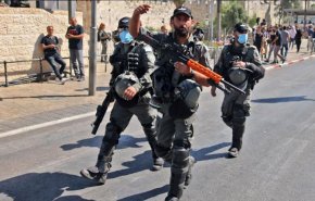 يوم غضب في فلسطين بالتزامن مع 'مسيرة الأعلام'