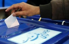مراكز الاقتراع في ايران تفتح ابوابها امام الناخبين