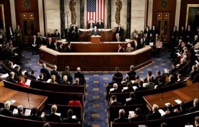 شاهد: بعد جدل.. الكونغرس يلغي تفويض الرئيس باعلان الحرب 
