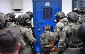 توتر بسجن النقب بعد اقتحامه من قبل قوات القمع الاسرائيلية
