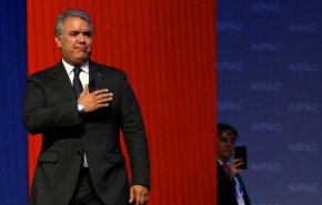 مروحية لرئيس كولومبيا تتعرض لإطلاق نار من قبل مجهولين
