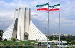 مسؤول إيراني: عودة أمريكا الى الاتفاق النووي ممكنة فقط في حال رفعها الحظر 
