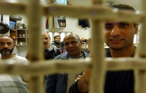 رفضا لـ'الاعتقال الإداري'.. 5 أسرى فلسطينيون ينضمون للإضراب عن الطعام 