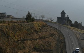 باكو تعرض على يريفان بدء مفاوضات ترسيم الحدود