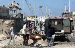 الصومال.. قتلى وجرحى بتفجير انتحاري استهدف مطعما وسط العاصمة مقديشو
