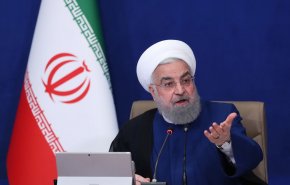 الرئيس روحاني يدعو الى الاستثمار في قطاعي الصناعة والانتاج