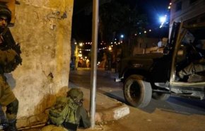 وقوع درگیری مسلحانه هنگام یورش به منازل سران حماس در کرانه باختری + فیلم
