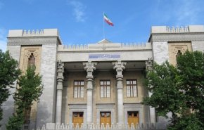 الخارجية الايرانية تقدم للبرلمان تقريرها الفصلي حول الاتفاق النووي ومفاوضات فيينا