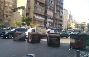 استمرار قطع الطرقات في لبنان