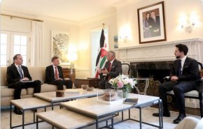 الملك الأردني يلتقي مستشار الأمن القومي الأمريكي