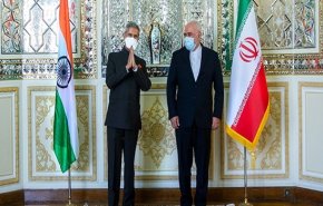وزيرا خارجية ايران والهند يبحثان التطورات الاقليمية