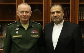 ايران وروسيا تؤكدان على مواصلة المشاورات بين المسؤولين العسكريين