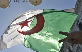 الجزائر تتهم قناة 