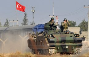 تركيا تحشد قواتها في جبل الزاوية قبيل قمة أردوغان مع بوتين