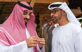 عبدالخالق عبدالله يُقر بتوتر العلاقة بين الرياض وأبوظبي