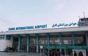 انتقال دیپلمات‌های آمریکا به فرودگاه کابل