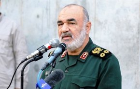قائد الحرس الثوري: نستخدم كل طاقاتنا من اجل رفعة وشموخ الشعب الايراني