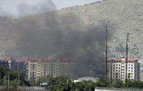شاهد بالفيديو.. انفجار خارج مطار كابول وعدد الضحايا غير واضح