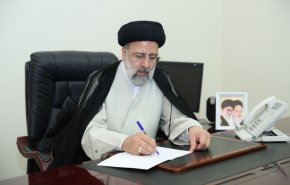 الرئيس الايراني يبرق رسالة الى السيد حسن نصر الله..ماذا جاء فيها؟