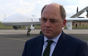 وزیر دفاع انگلیس: آمادگی حمله پهپادی به افغانستان را خواهیم داشت
