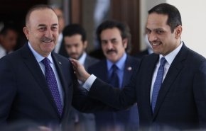 وزير خارجية قطر يبحث ونظيره التركي تطورات الوضع في أفغانستان
