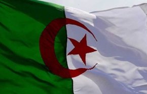 الجزائر تقرر إغلاق مجالها الجوي أمام جميع الطائرات  المغربية