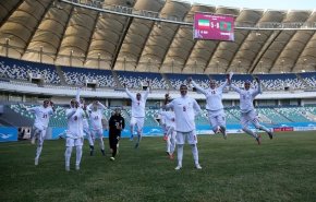 جشن بانوان ملی‌پوش فوتبال ایران پس از صعود تاریخی به جام ملت‌های آسیا