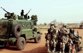 مقتل 22 من أفراد الأمن بهجوم لقطاع الطرق فی نيجيريا