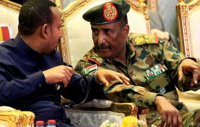 رئيس وزراء إثيوبيا يؤكد وقوف بلاده إلى جانب السودان 'قلبا وقالبا'