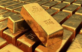 الذهب يصعد ويواجه ضغوطا من رهانات على رفع أسعار الفائدة الأمريكية