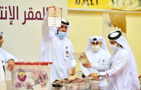 مشاركة 63% من القطريين بأول انتخابات تشريعية في البلاد