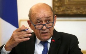 فرنسا تعيد سفيرها إلى أستراليا بعد أزمة الغواصات
