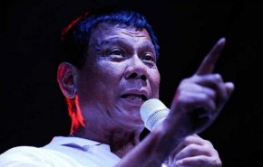 رئيس الفلبين يلجأ لتطعيم الرافضين للقاح كورونا وهم 'نائمون'
