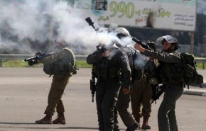 عشرات الإصابات بقمع الاحتلال مسيرات بالضفة