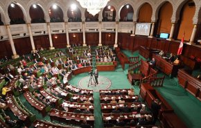 رئاسة البرلمان التونسي تعلق على قرار رئاسي لايقاف صرف منح النواب