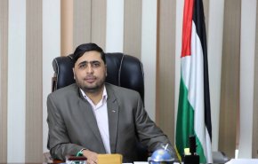 حماس تطالب بمعاقبة سفير الاحتلال لتمزيقه تقرير مجلس حقوق الإنسان
