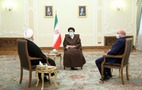 ايران.. رؤساء السلطات الثلاث يؤكدون تكثيف الجهود لمعالجة قضايا البلاد