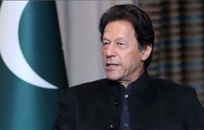 عمران خان: أداء باكستان أفضل نسبيا وسط حالة التضخم العالمي