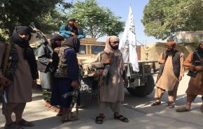 طالبان سوار شدن افراد مسلح به تاکسی در جلال آباد را ممنوع کرد