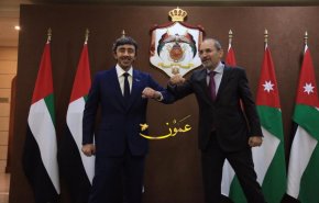 وزير الخارجية الأردني يبحث مع نظيره الإماراتي تطوير العلاقات بين البلدين