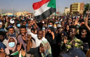 السودانيون لايقبلون بأقل من تشکيل حکومة مدنية