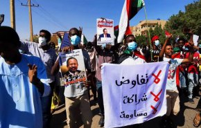 شاهد.. الشعب السوداني يتحدی البرهان بتظاهرات مليونية