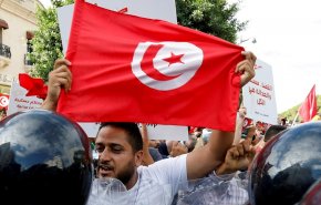 ’الشغل التونسي’ يحذر من ’انفجارات اجتماعية’ ويدعو للحوار